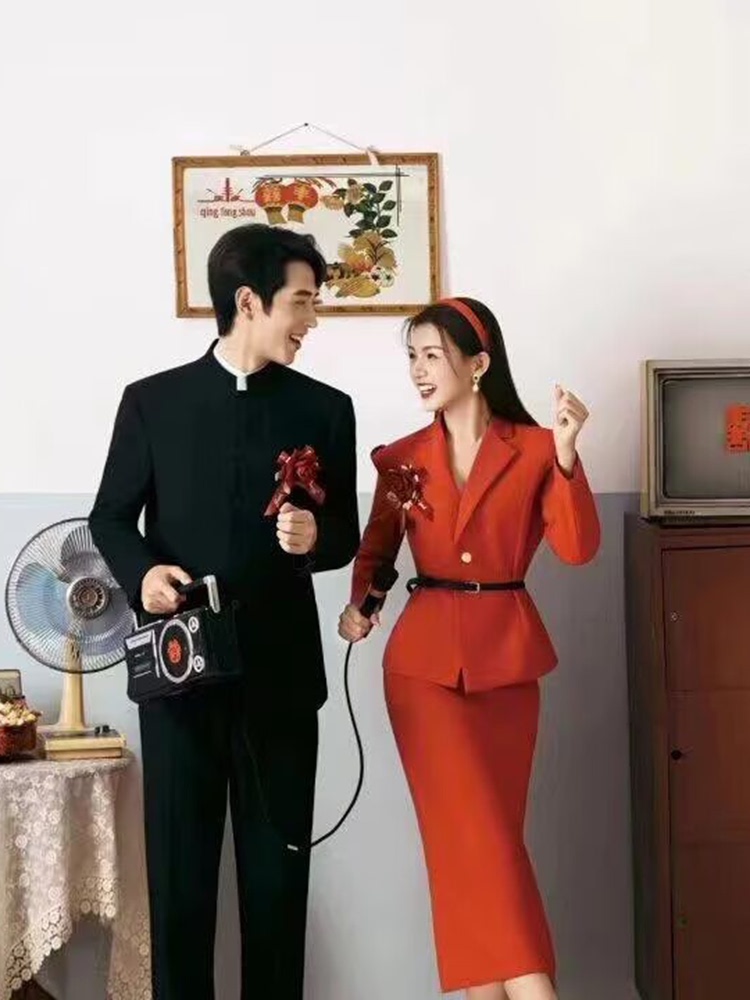Pakaian Tema Studio Fotografi  - Photography Wedding ulasan dan harga