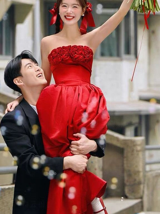Gaun Pengantin Merah Tanpa Tal - Photography Outfit ulasan dan harga